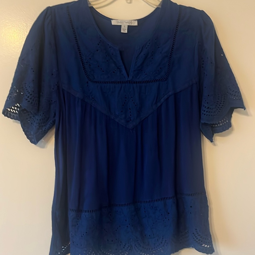 Single Thread Royal blue top